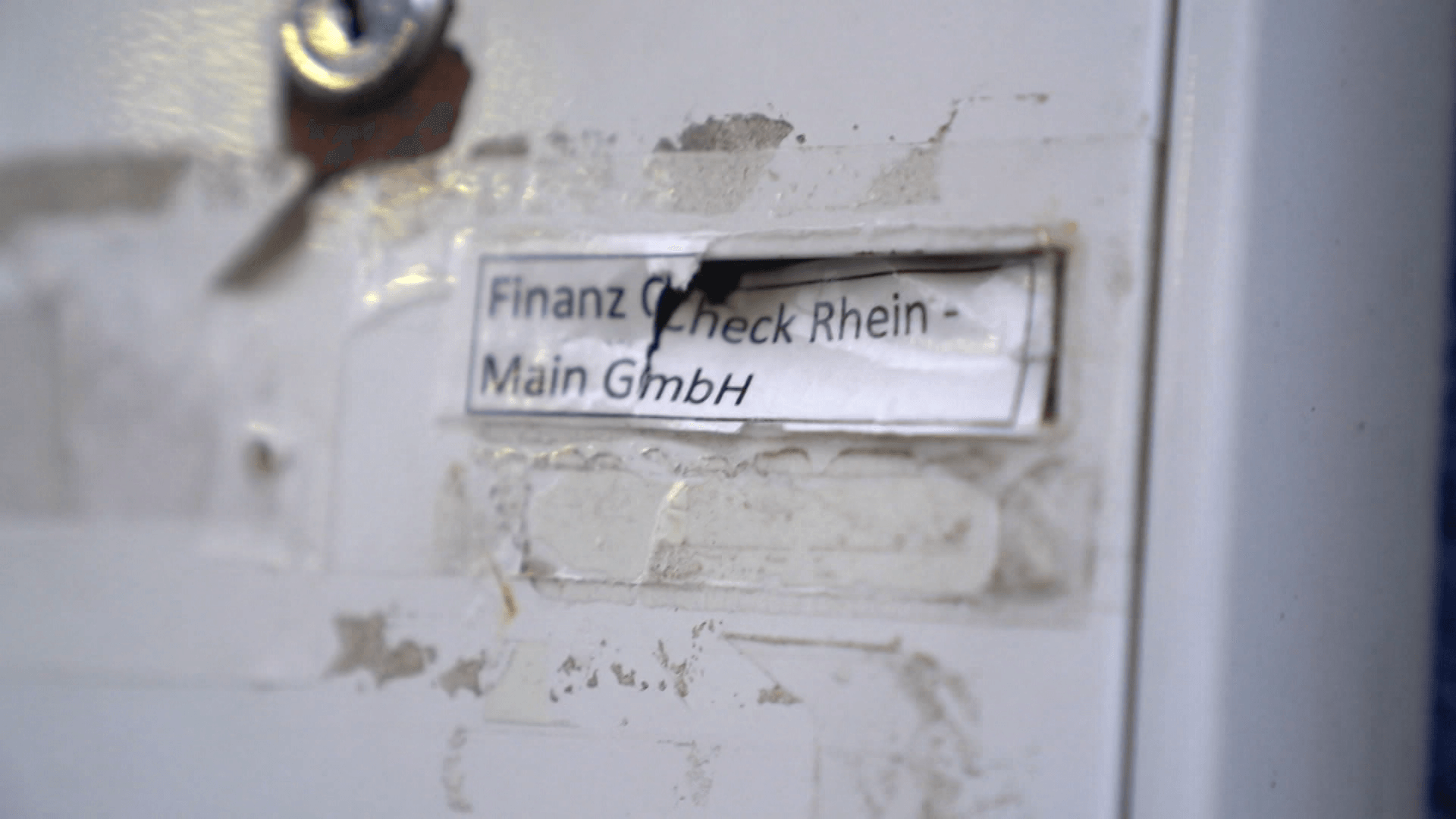 Link zum Artikel: STRG_F: Neue Vorwürfe gegen „Versicherungsvertreter“ Mehmet Göker