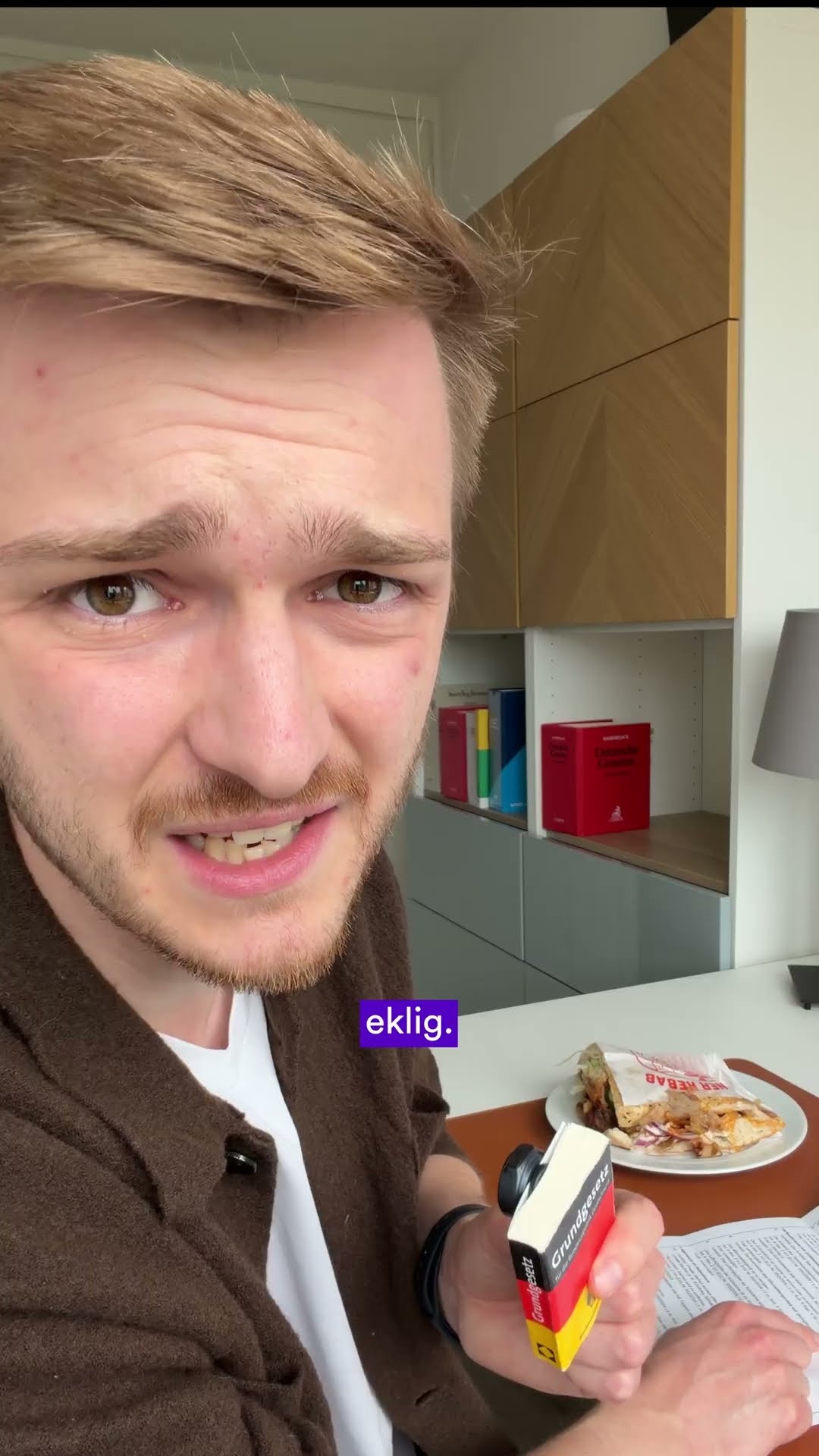 Fake Schüler-”Döner” exposen
